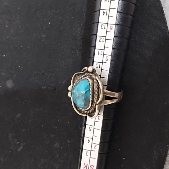 Native American Style Ring - Picture 6 of 7